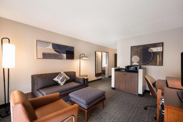Sonesta Select San Jose Airport image 30