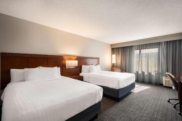 Sonesta Select San Jose Airport image 9